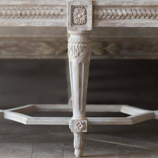 King Constance Bench - Image 6