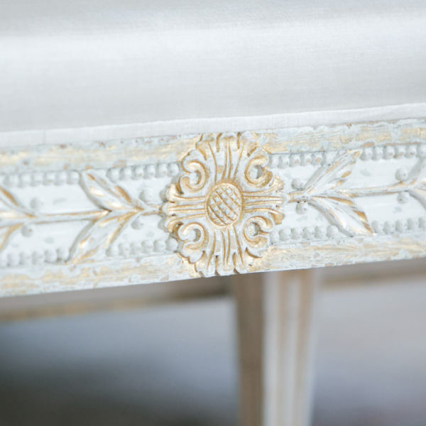 King Anais Bench - Image 6