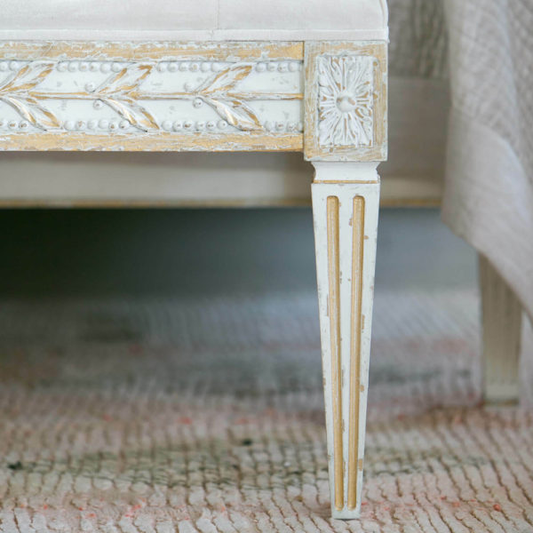 King Anais Bench - Image 4