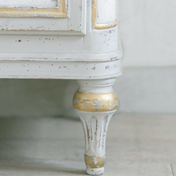 Bronte Fleur de Lis Bedside Table - Image 5