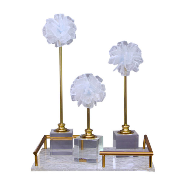 Lily Decor