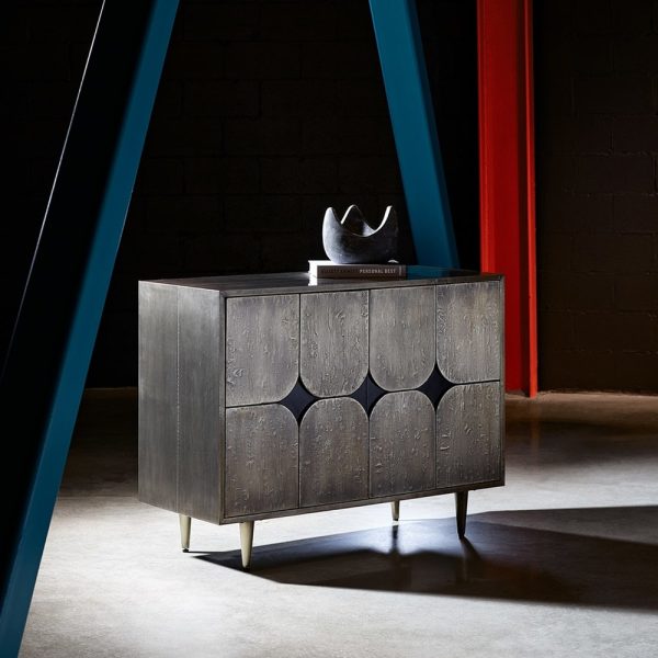 Cassatt Chest - Image 3