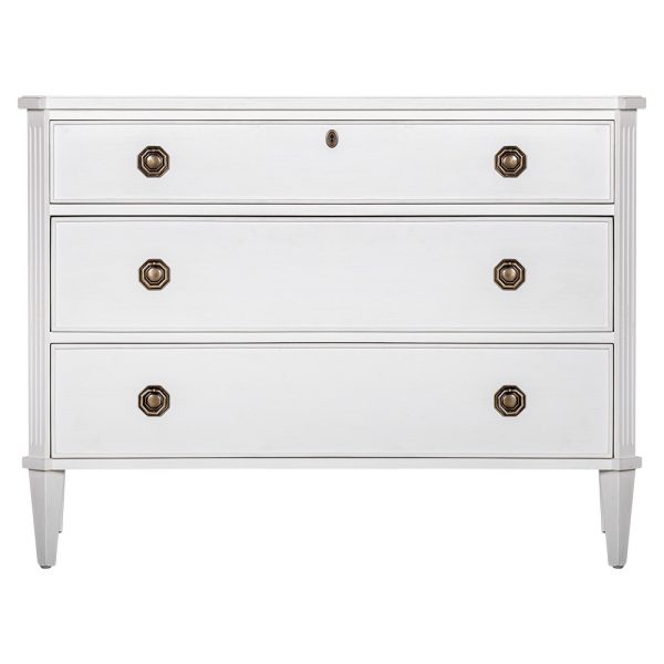 Ilano Chest