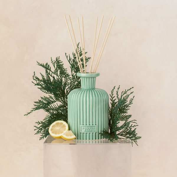 White Crane Diffuser Bottle - Image 3