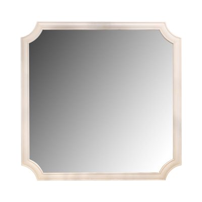 Sara Mirror
