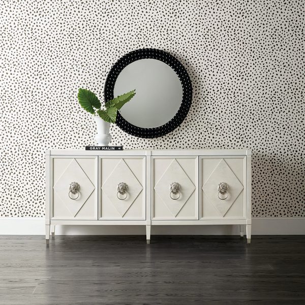 Leo Four Door Credenza - Image 4