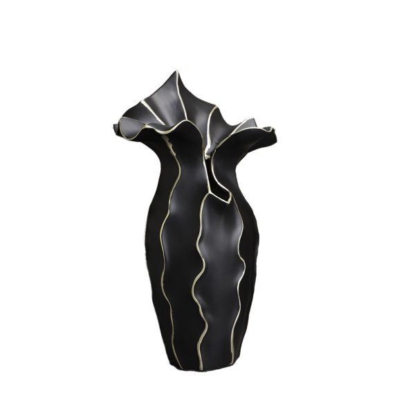 Levi Vase