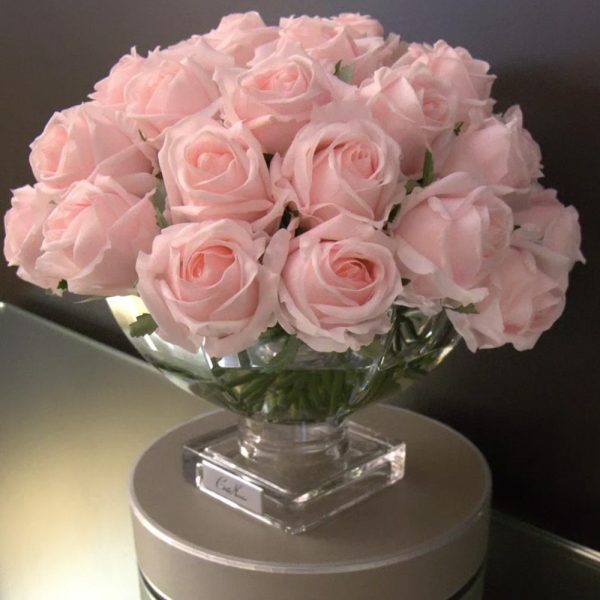37 Rose Buds in French Pink and Silver Badge - Image 3
